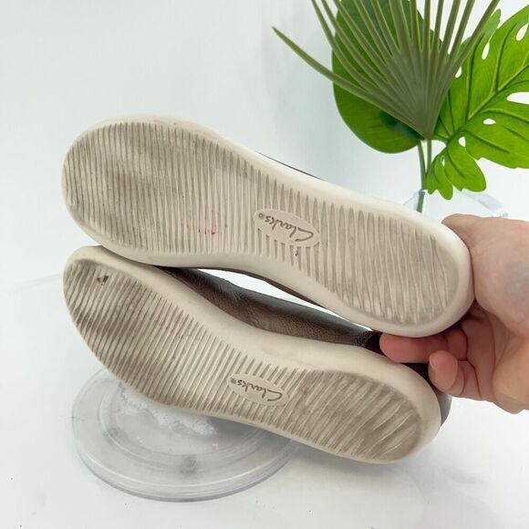 Clarks Helina Amo Women Mary Jane Shoe Size 9 Pewter Leather Loafer Flat Slip On - Picture 6 of 9